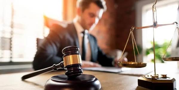 Thumbnail for: Can Paralegals Provide Legal Advice?