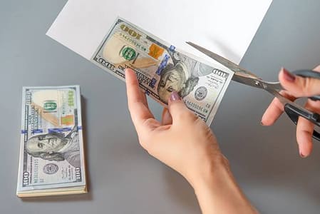 PC 350 : Manufacturing or Selling Counterfeit Marks