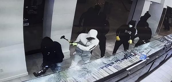 Thumbnail for: Common Crimes That Happen During Black Friday